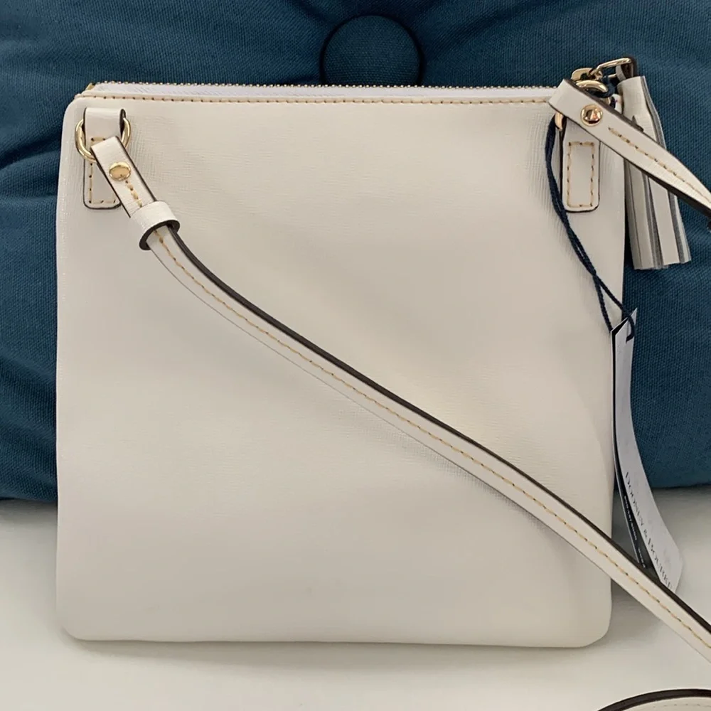 NWT - ON SALE Dooney & Bourke Off White Crossbody Bag - Picture 4 of 4